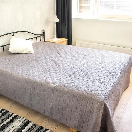 Apartman Sadama 4 Street *