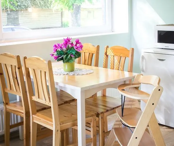 Sadama 4 Street * Pärnu